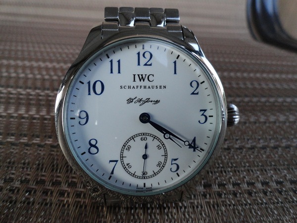 IWC re[plique montre