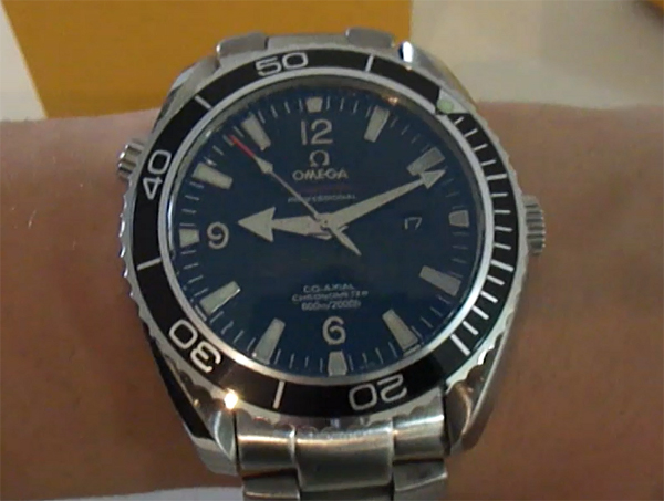 Omega Seamaster Quantum of Solace replique montre