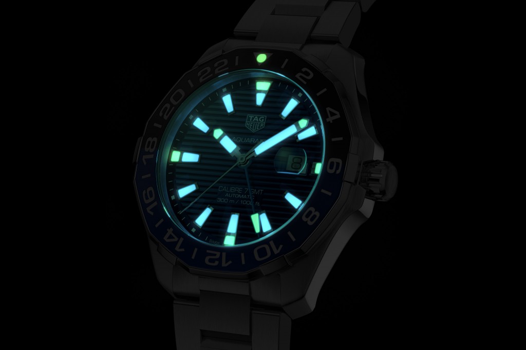 Replique Tag Heuer Aquaracer GMT Batman 